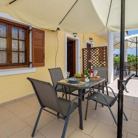 Voula Apartments Gaios Ngoại thất bức ảnh