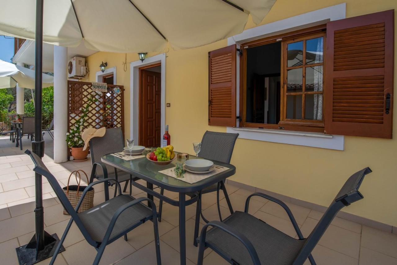 Voula Apartments Gaios Ngoại thất bức ảnh