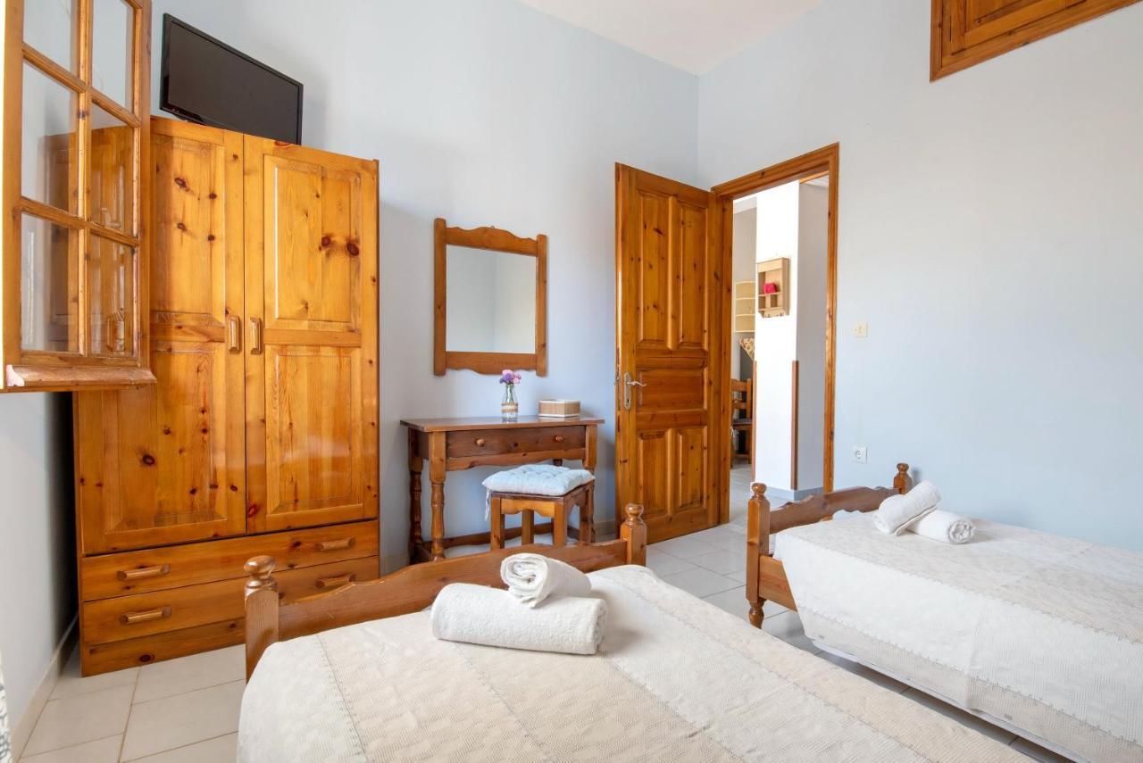 Voula Apartments Gaios Ngoại thất bức ảnh