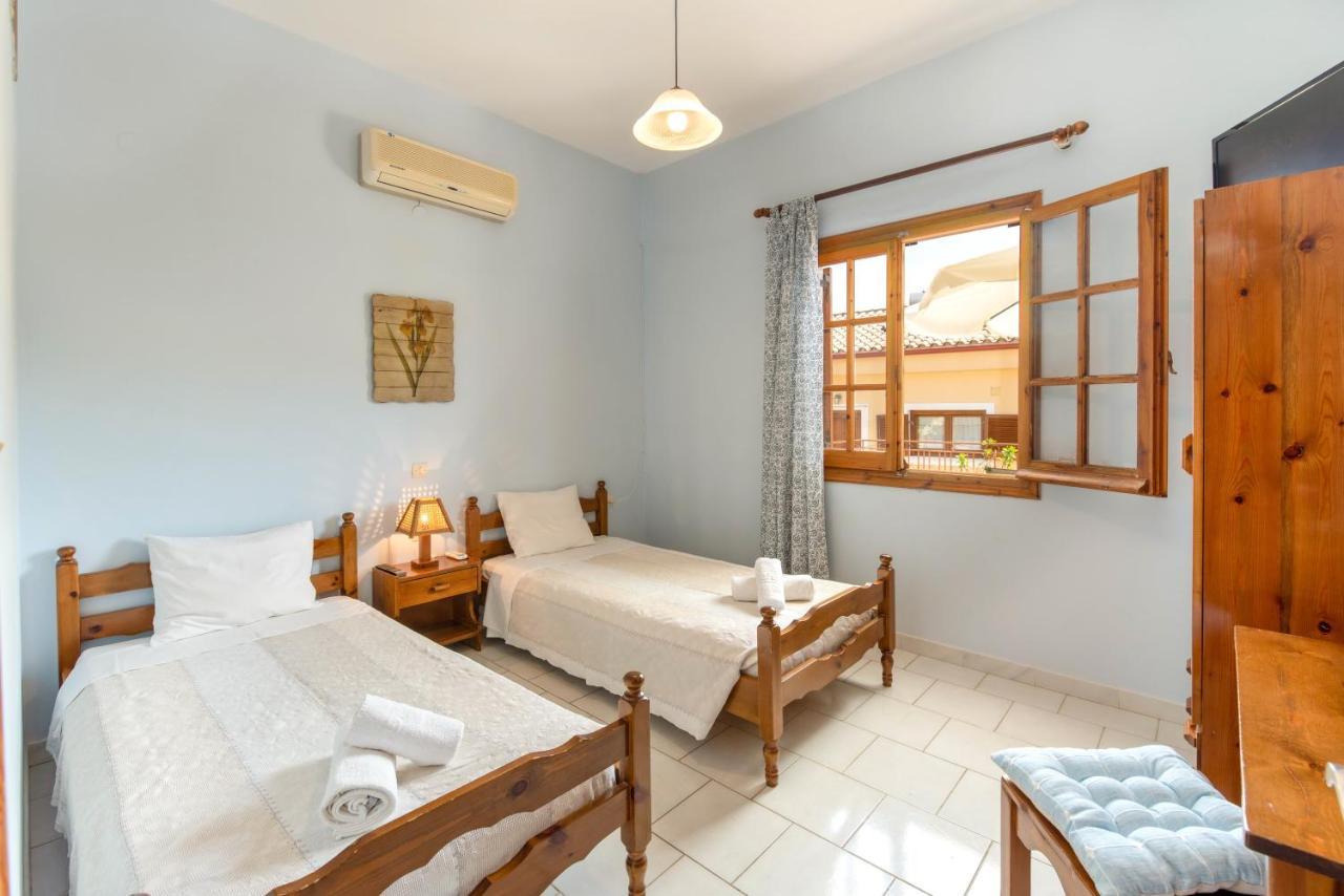 Voula Apartments Gaios Ngoại thất bức ảnh
